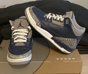 Nike Air Jordan 3 Retro Georgetown 2020 GS 398614-401 - Taglia 4.5 Y - 6 W - Foto 1 di 12
