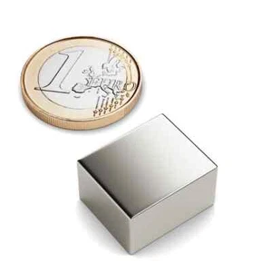 Juego de 10 imanes cuadrados 18x15x10 mm neodimio niquelado - superimán N42 - Imagen 1 de 3