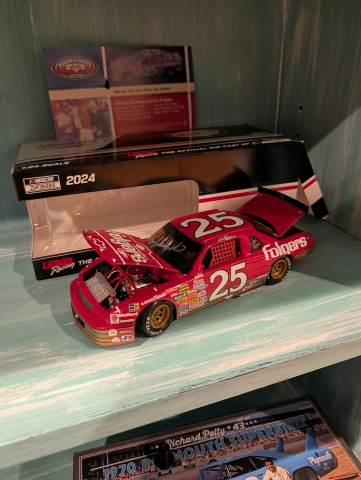 Ken Schrader Nascar 1989 Charlotte Race Win firmado a mano diecast 1/24 Foto 1 de 2