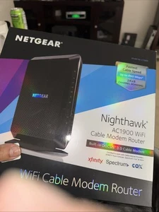 NETGEAR Nighthawk AC1900 4 Wireless-Wi-Fi 802.11ac Router - C7000-100NAS - Bild 1 von 2