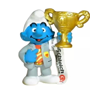 Smurfs Soccer President Smurf Gold Trophy Cup Award PVC Figure Vintage 2003 NEW - Picture 1 of 4