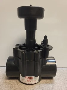 Toro 250-01-04 1" FNPT (Female National Pipe Thread) Hydraulic Valve As Shown - Picture 1 of 5
