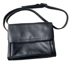 Coletta Black Leather Crossbody Purse Bag Flap Snap 4 Compartments Fabric Lined - Picture 1 of 24