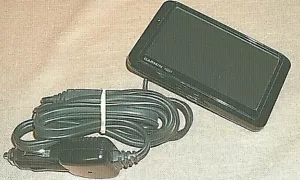 Garmin Nuvi 260w GPS Unit Bundled with Car Adapter 1GE007966 - Picture 1 of 3
