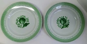 2 Vintage Royal Copenhagen Green Tranquebar Deep Dinner Plates No 947 Denmark - Picture 1 of 11
