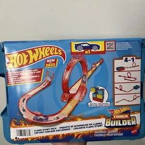 Hot Wheels TB Fire Stunt Pack - Picture 1 of 3