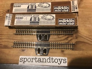 MARKLIN Z mini-club 1:220 LOTTO 2 BINARI DRITTI PRESA CORRENTE art. 8590 OTTIMI - Foto 1 di 6