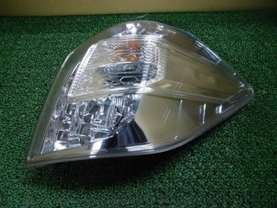 HONDA Fit Shuttle 2011 DAA-GP2 Right Tail Light 33500TF7J01 [Used] [PA85548924] - Image 1 of 4