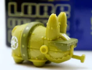 Kidrobot Kozik Series Mini Lore of the Labbit 1.5" Mecha Green Bolt Art Figure - Picture 1 of 3