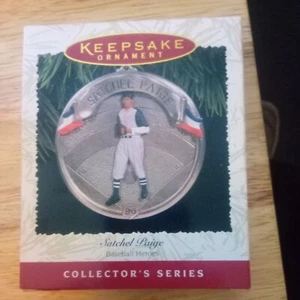 Satchel Paige Baseball Heroes 1996 Hallmark Keepsake Ornament Pre Owned - Picture 1 of 1