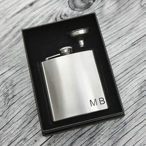 Personalised Engraved Hip Flask Set Engraved initilas GIFT BOXED !!! - Picture 1 of 5