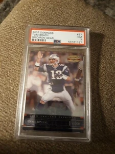 2007 Donruss Tom Brady Gridiron Gear #57 PSA Nm 7 - Picture 1 of 3