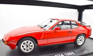 Modellauto Auto Maßstab 1:18 Porsche 924 Red modellbau automodell Aus sammlung - Bild 1 von 4
