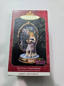 1999 Hallmark Keepsake Ornament Walt Disney Sleeping Beauty Enchanted Memories - Picture 1 of 13