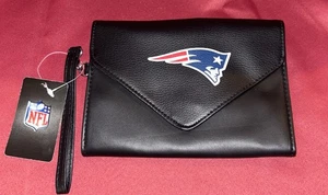 Portafoglio da polso donna New England Patriots NFL nuovo con etichetta - Foto 1 di 7
