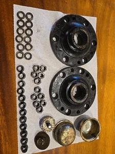 89-95 Toyota 4x4 Front Hub Drive Flange Set w/cone washers OEM P7887b177 - Picture 1 of 3