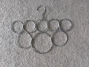 Metall Loop Schal Aufhänger - Bild 1 von 1