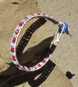 TRADE BEAD BRACELET VINTAGE WHITE/BLUE/RED TRADE BEADS RED CZECH CRYSTAL LEATHER - Picture 1 of 4