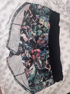 Lululemon Speed Up 2.5 Running Shorts Lined Size 8 Multicolored Back Zip Pocket - Picture 1 of 6