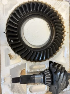 FORD 9 Inch 3:00 RING &PINION SET. USED  - Picture 1 of 3
