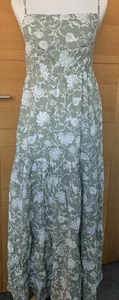 BNWT STRADIVARIUS Gorgeous Tied Back Green Maxi Strap Dress Sz Medium - Picture 1 of 10