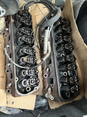 GT40 Mustang GT Cobra 302 GT-40 3 Bar Culatas OEM. BRAZOS BASCULANTES INCLUIDOS.  Foto 1 de 2