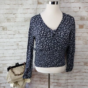 NWT Maurices XXL Black Blue Floral Smocked Hem Knotted V-Neck Peasant Blouse Top - Picture 1 of 12