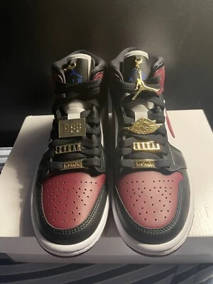 Size 5.5W/ 4M - Jordan 1 Mid SE Gold Pendants Dark Beetroot 2020 W cz4385-016 - Image 1 of 3