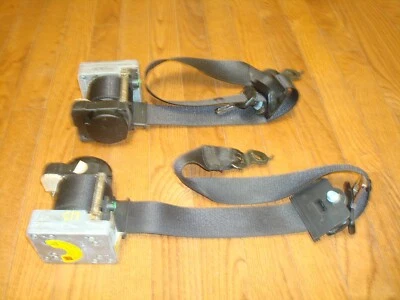 2005 MERCEDES BENZ W203 C-Class C240 OEM Front  LH & RH Seat Belt Retractor Set - Изображение 1 из 4