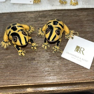 2 RARE VINTAGE DRANSFIELD ROSS Yellow/ Black FROGS  ENAMEL BRASS  Decorative - Picture 1 of 6