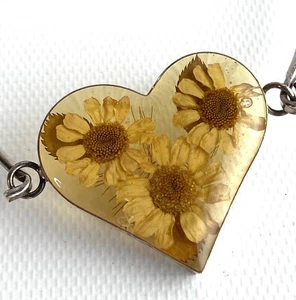 True Vintage Lucite Pressed Flower Art Bangle Bracelet • 925 Sterling Silver - Picture 1 of 4