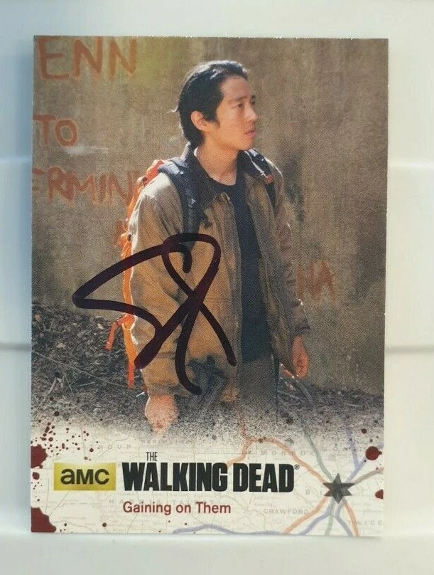 The Walking Dead STEVEN YEUN Signed Cryptozoic Trading Card (Glenn) - Image 1 of 1