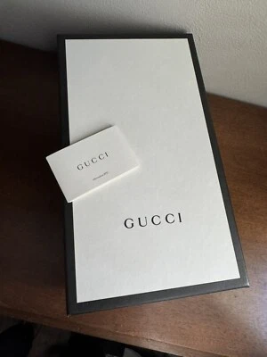 Пустая коробка для обуви GUCCI черно-белая 14,5 дюйма x 8,25 дюйма x 5 дюймов с карточкой - Изображение 1 из 4