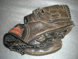 Vintage Macgregor Hank Aaron 715 Home Run King HRKB 11.5" Baseball Glove Mitt - Picture 1 of 13