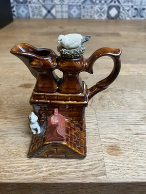 Park Rose Bridlington pottery jug Chimney Pot - Image 1 of 3