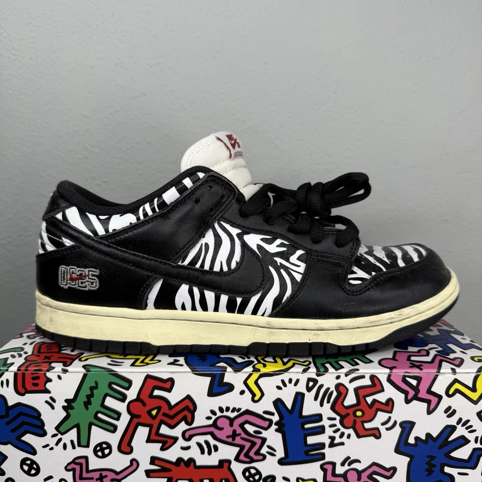 Nike Quartersnacks x Dunk SB Low Little Debbie’s Zebra Cakes Size 8 DM3510-001 - Image 1 of 4