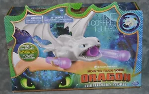 New - How to Train Your Dragon Hidden World Lightfury Wrist Launcher - Picture 1 of 6