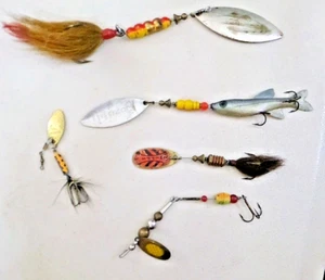 5 Spinners 3 Mepps Aglia Long Giant Killer 1 Rooster Tail 1 Unmarked Beaded VTG - Picture 1 of 18