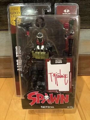 Figura táctica McFarlane Toys Call of Duty Gold Label serie autógrafa Foto 1 de 4