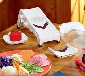 Tupperware Time Savers Mandoline Slices Dice Wafer Julienne  New in Box - Picture 1 of 9