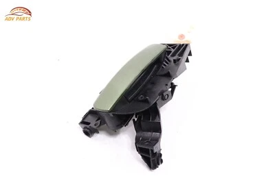 2019 - 2020 DODGE CHARGER FRONT RIGHT PASSENGER SIDE DOOR EXTERIOR HANDLE OEM - Image 1 of 4