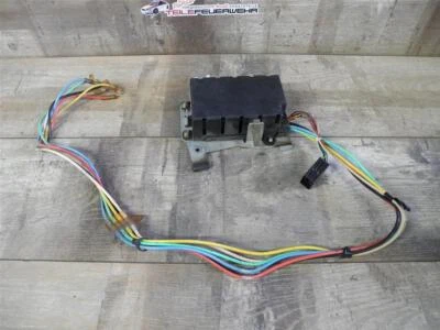 Audi V8 D11 200 100 C3 Type44 80 B3 RS2 Climate Control Unit ECU PT 443820504 - Image 1 of 3