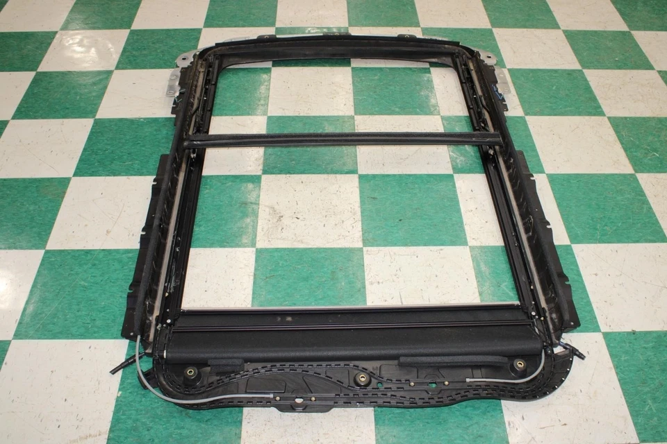 21-24 Expedition *-MOTORS* Panoramic Overhead Roof Track Frame Surround Assembly Foto 1 de 4