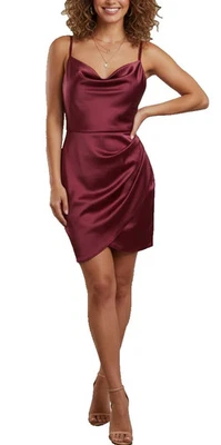 Vestido BCX Juniors Bodycon 15 Rojo Oscuro Capucha Cuello Acanalado Asimétrico Mini DEFECTO! Foto 1 de 4