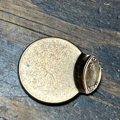 Copper Lincoln BU MEMORIAL Off Center Error Coin  - Image 1 of 4