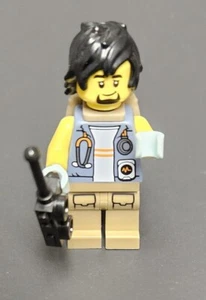 Lego City Jungle Explorer Sand Blue Jacket, Stethoscope, Backpack, Radio cty1780 - Picture 1 of 4