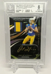 2020 Panini immaculate Justin Herbert Eye Black “GOLD” /25 BGS 8 AUTO 10 - Picture 1 of 2