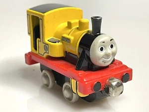 Thomas The Train Engine DUNCAN Die Cast Metal Magnetic 2002 Limited Gullane - Bild 1 von 6