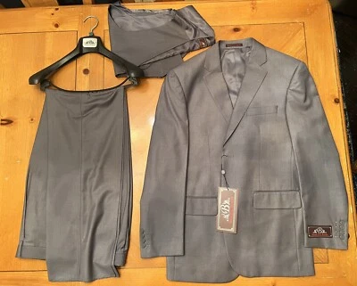 40L(34Waits),House of St. Benets, Poly Rayon, Grey Suit - Image 1 of 4