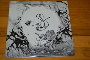 RADIOHEAD  Thom Yorke / J Greenwood Signed "Moon Shaped Pool"  LP ~ BGS Hologram - Picture 1 of 11